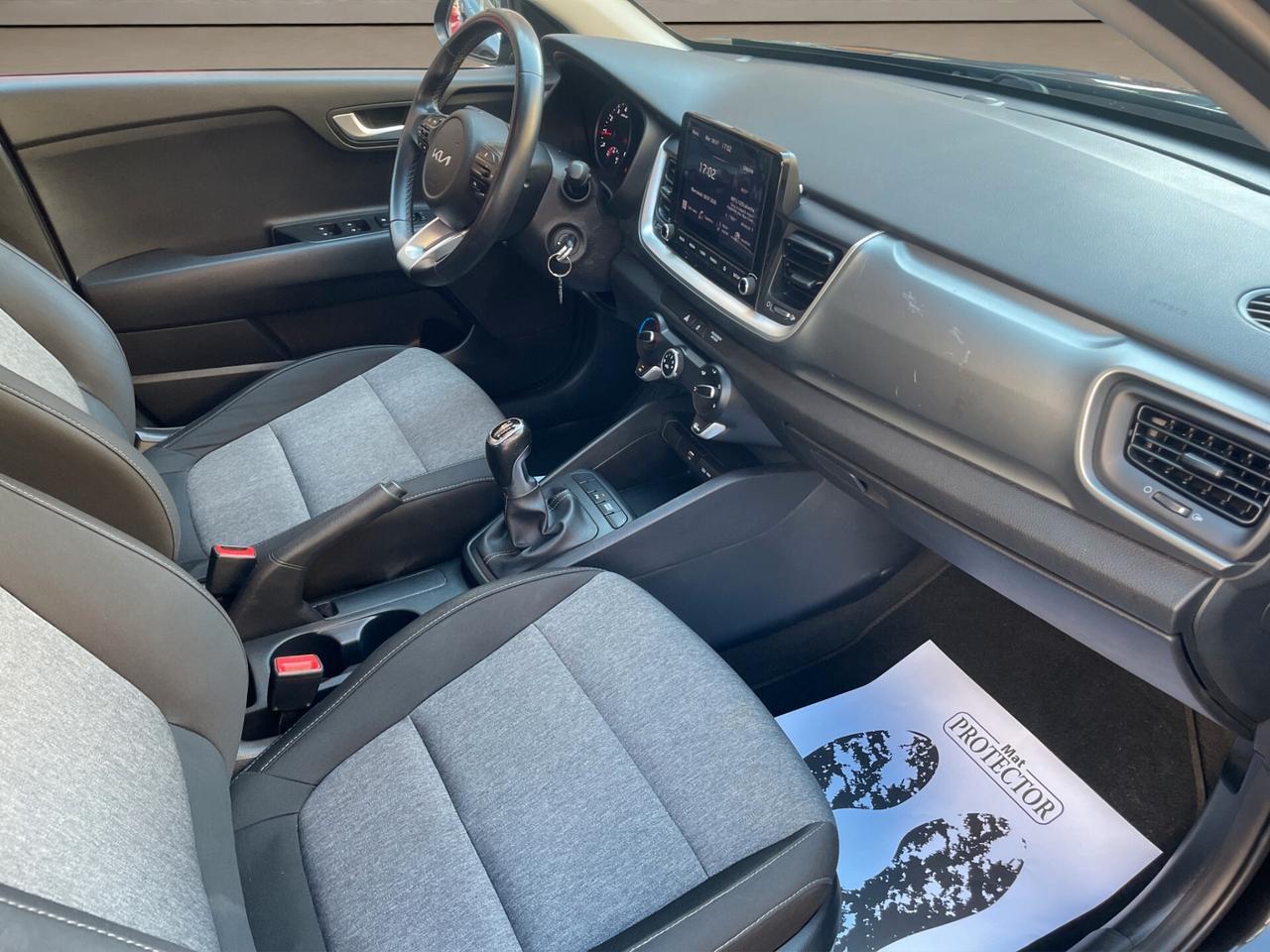 Kia Stonic UNICO PROPRIETARIO- TAGLIANDI CERTIFICATI