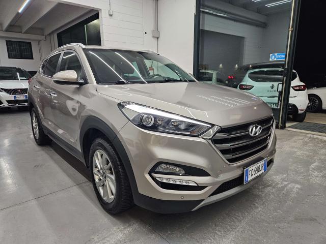 Hyundai TUCSON Tucson II 2015 1.7 crdi Xpossible 2wd 141cv dct