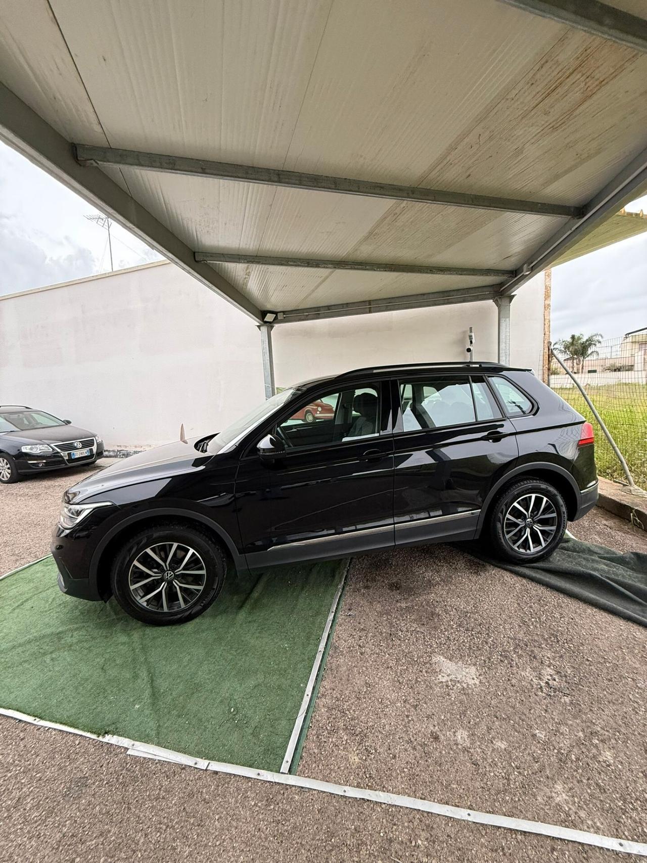 Volkswagen Tiguan 2.0 TDI 150 CV SCR DSG Life