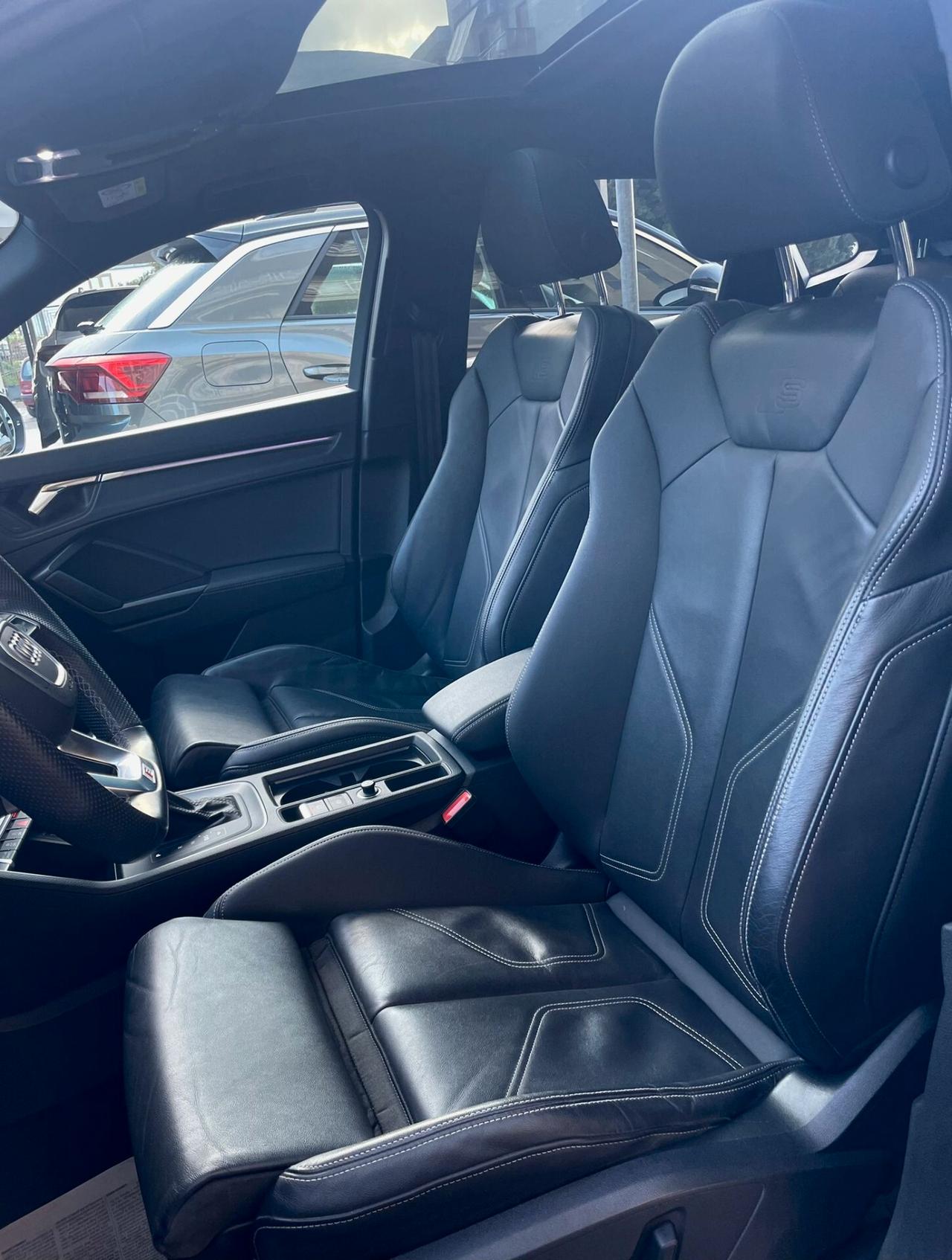 Audi Q3 40 TDI SPB S-line quattro Identity Black