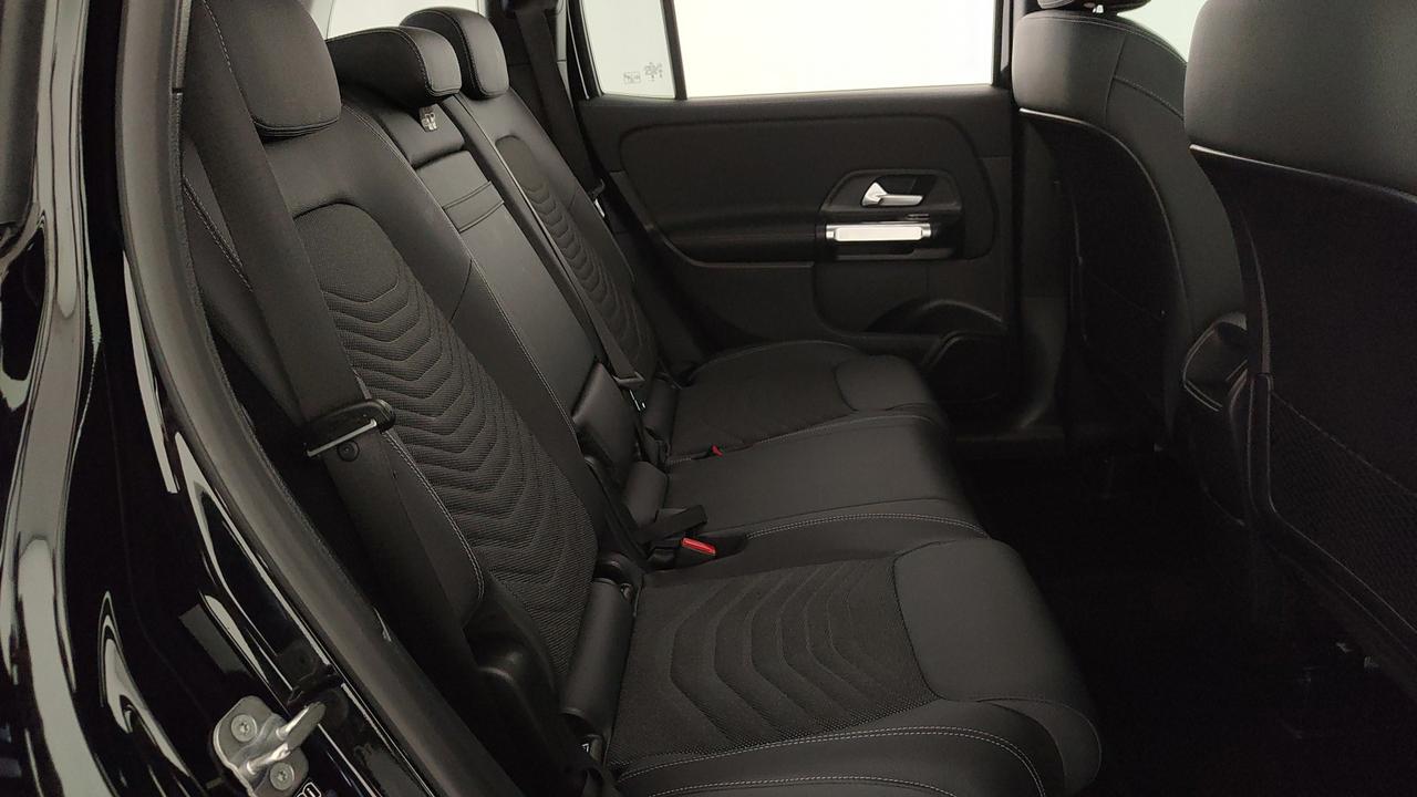 Mercedes-Benz GLB 180 d Progressive Advanced auto