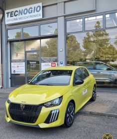 Peugeot 208 1.2 PURETECH STYLE S&S KM ZERO 100 CV PER NEOPATENTATI