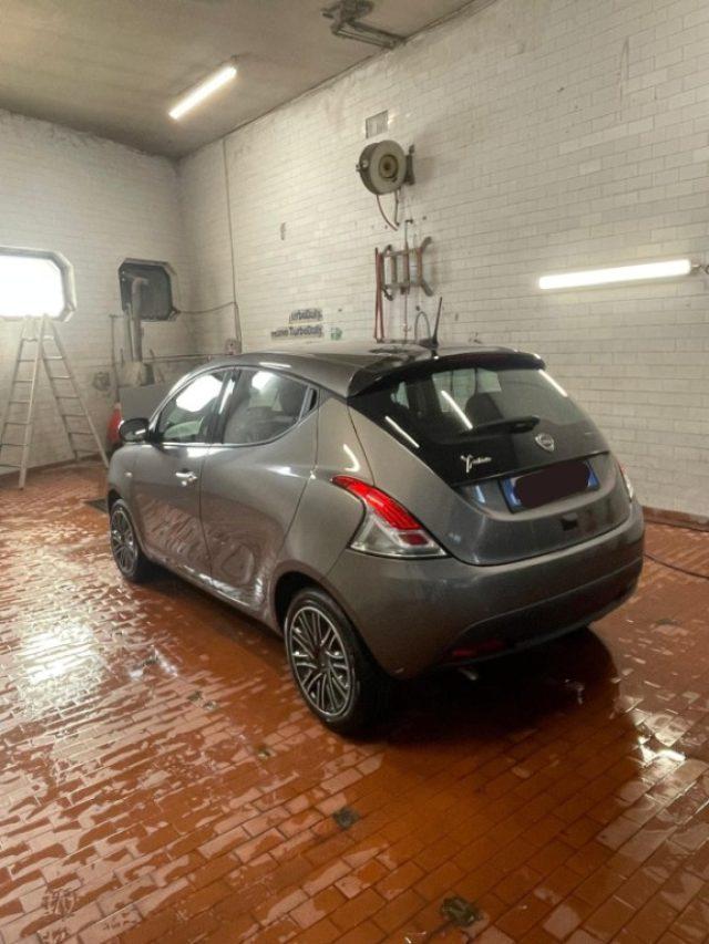 LANCIA Ypsilon 1.0 FireFly 5 porte S&S Hybrid Gold