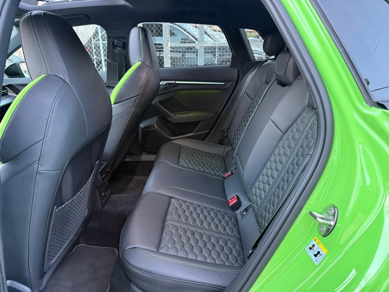 Audi RS3 Spotback 2.5 TFSI quattro 2024 16000km