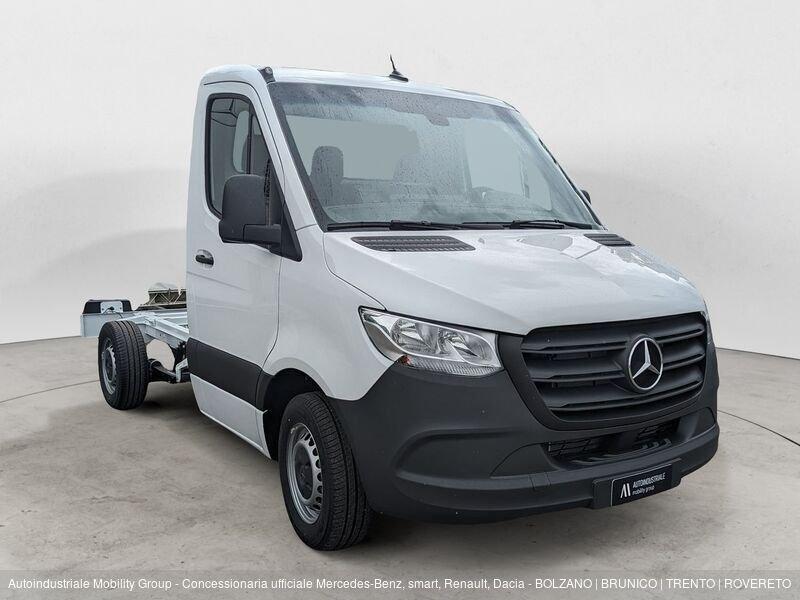 Mercedes-Benz Sprinter T32/35 315 CDI FWD Cabinato