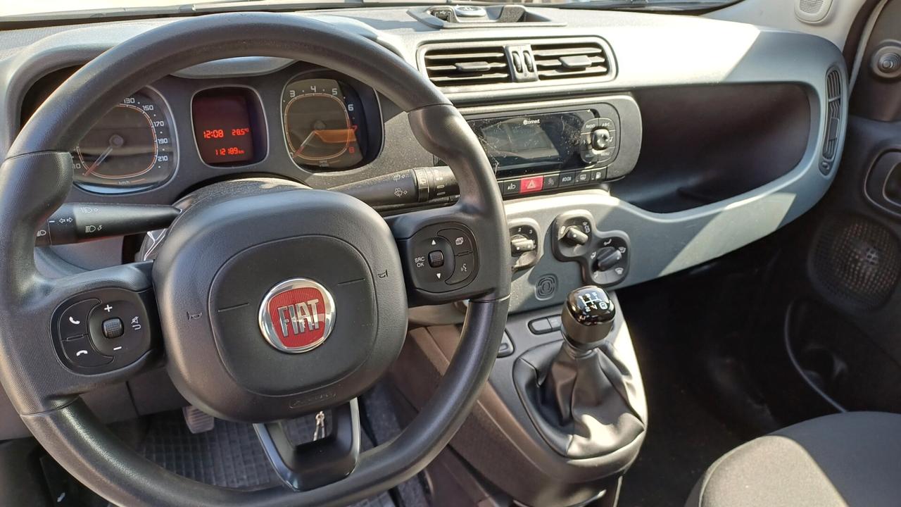 Fiat Panda 0.9 TwinAir Turbo Natural Power Lounge 2018 FULL