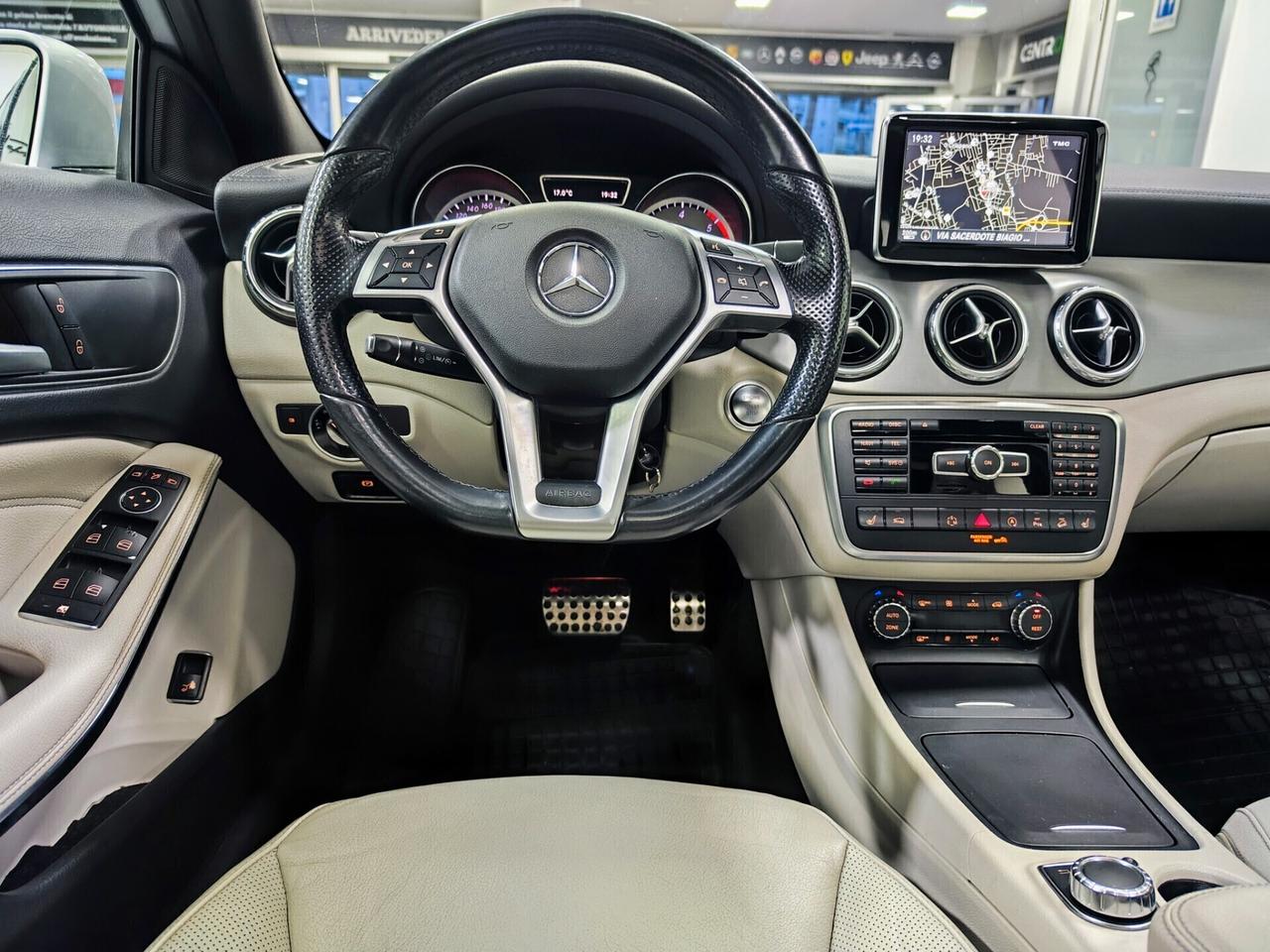 Mercedes-benz GLA 220 CDI Automatic 4Matic Premium Tetto