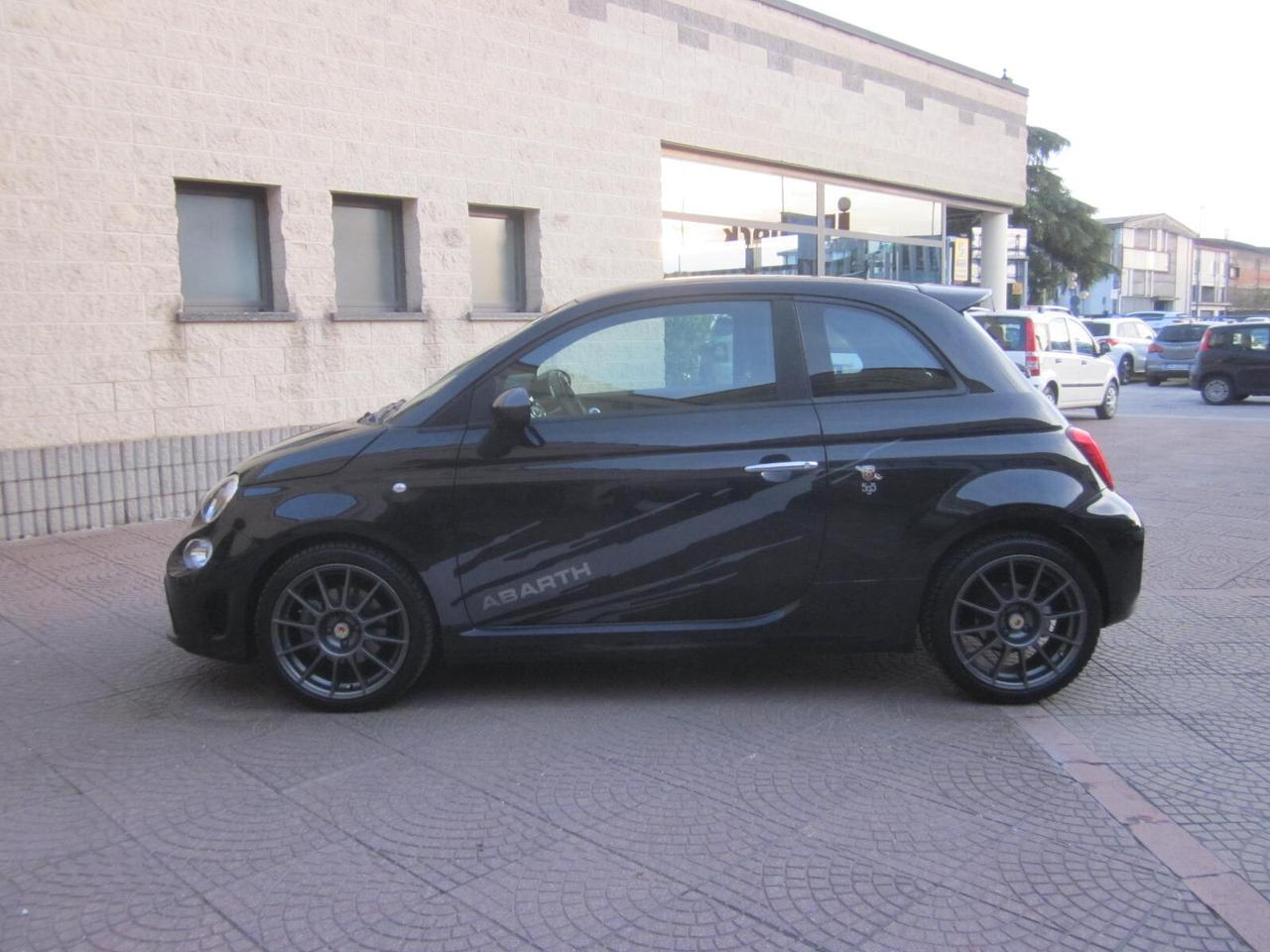 Abarth 595 1.4 Turbo T-Jet 145 CV