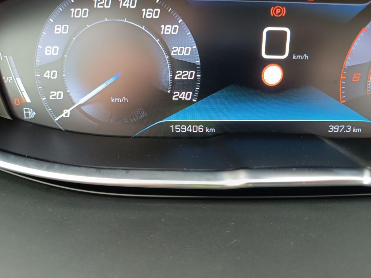 PEUGEOT 3008 BlueHDi 130 S&S EAT8 Allure