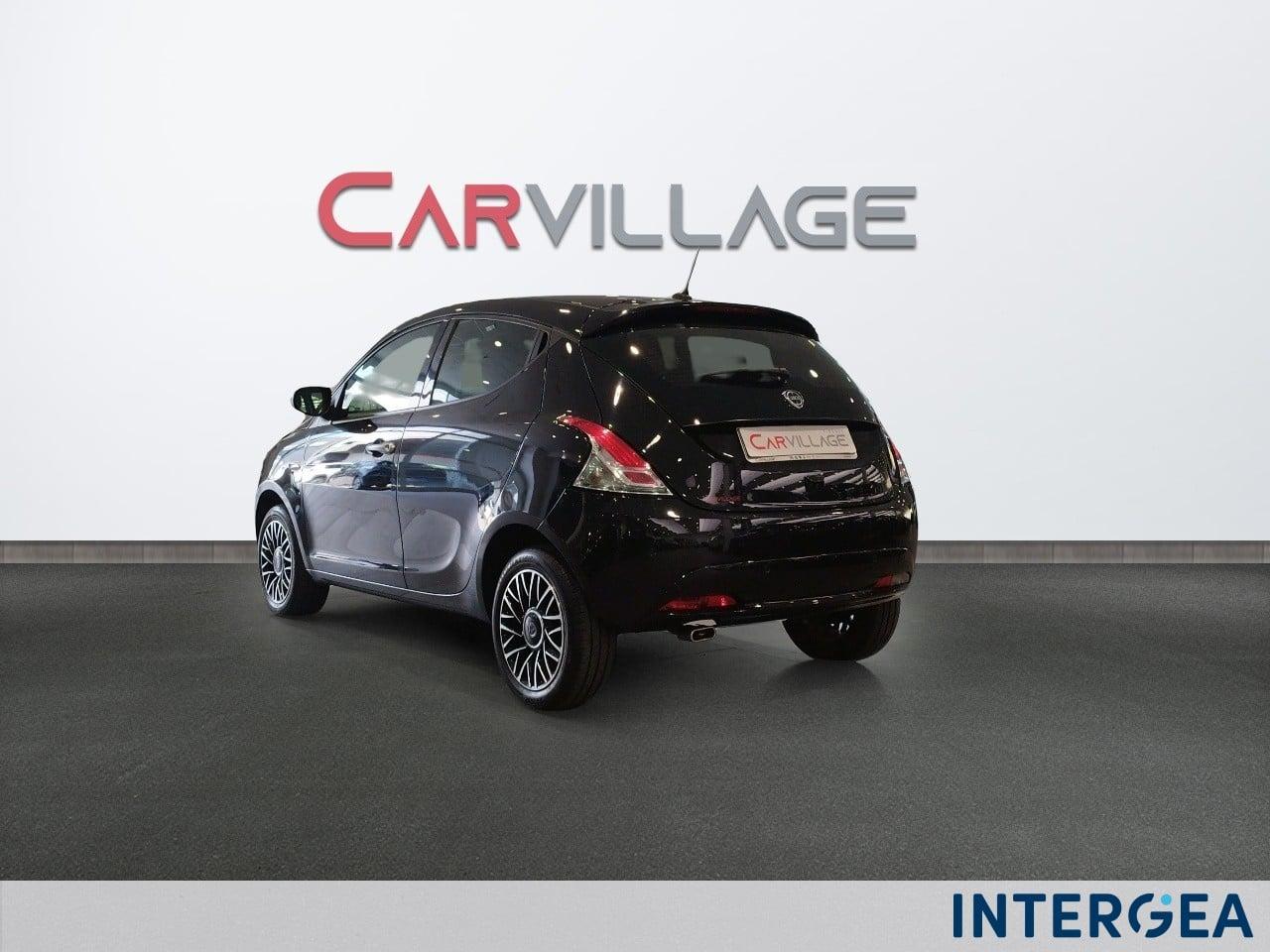 LANCIA Ypsilon 1.0 firefly hybrid Gold Plus s&s