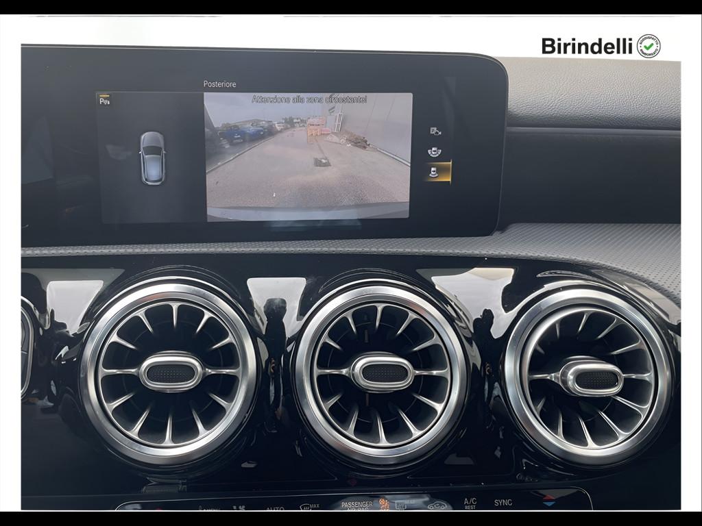 Mercedes-Benz Classe A (W177) - A 200 d Automatic 4Matic Premium