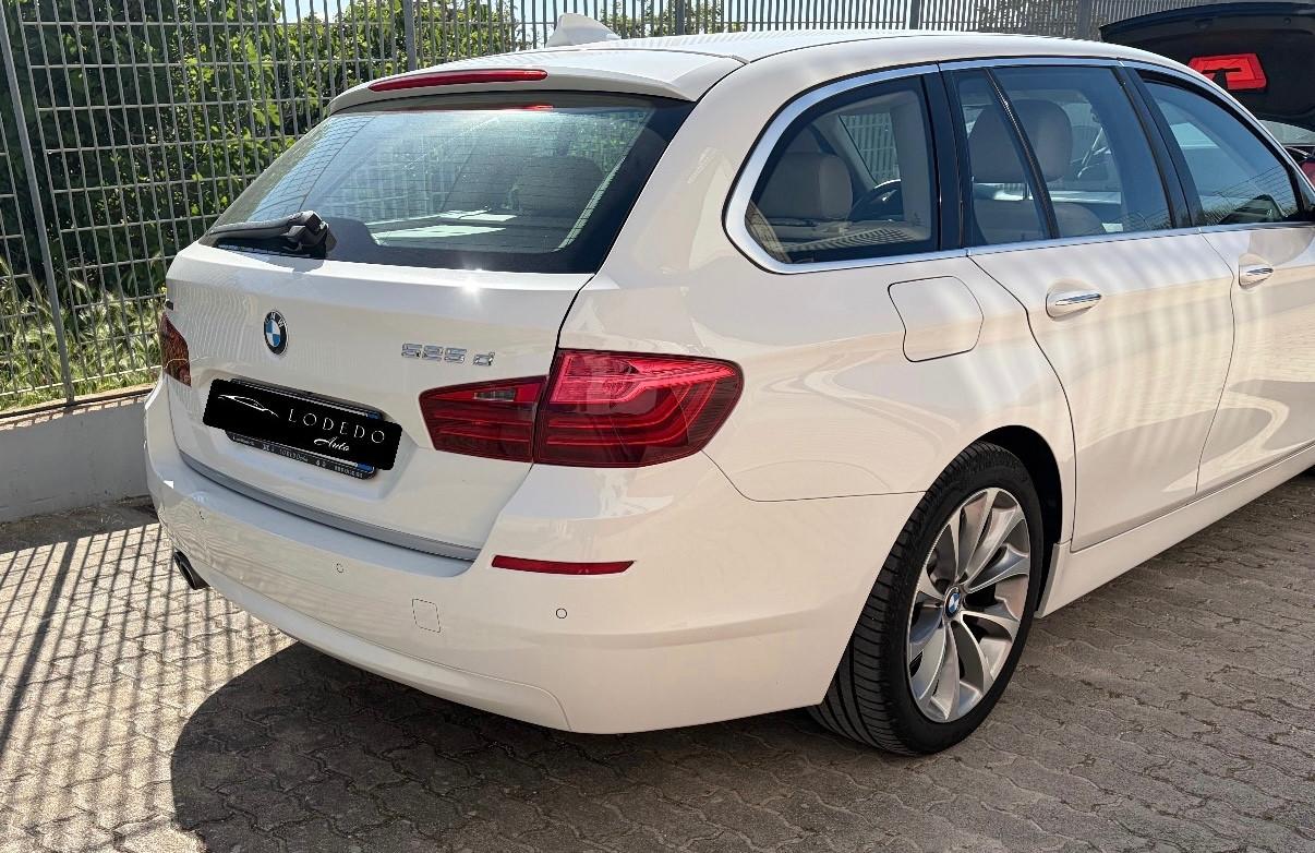 Bmw serie 5 F11 525d xDrive Touring Luxury 2014