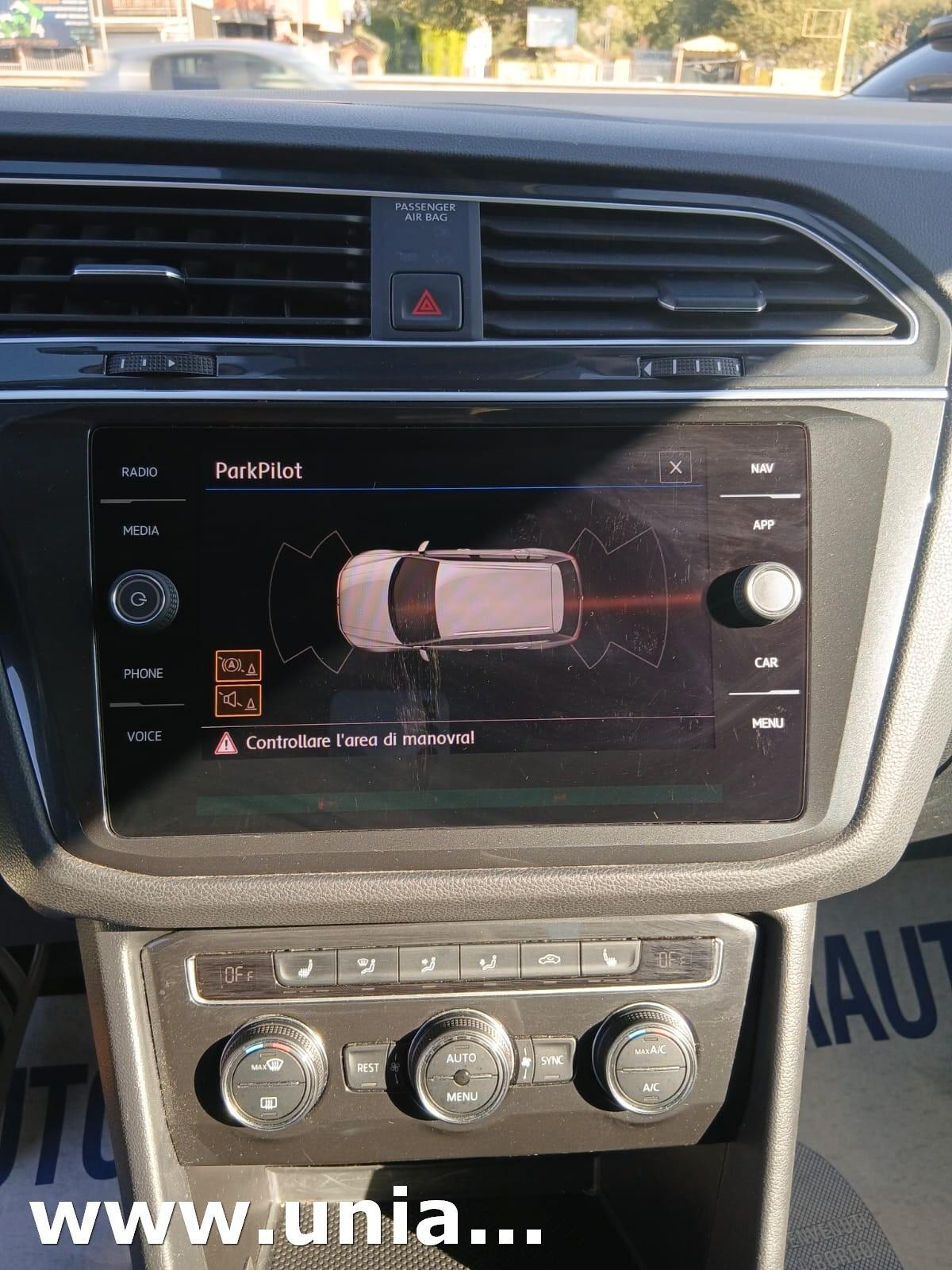 Volkswagen Tiguan 2.0 TDI SCR DSG Business BlueMotion Technology