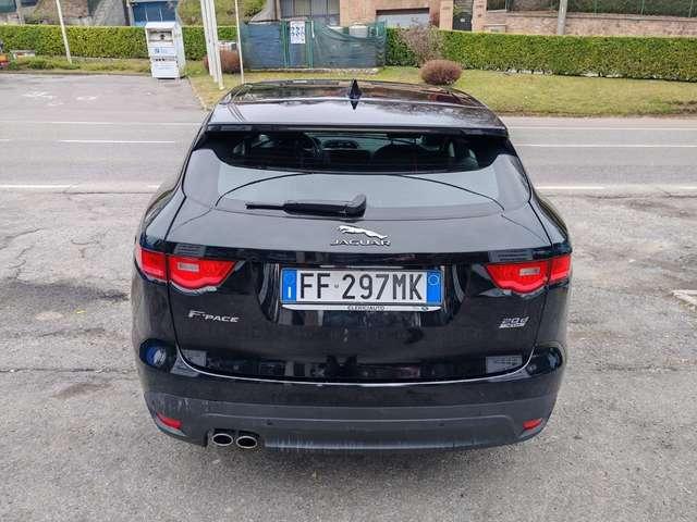 Jaguar F-Pace F-Pace 2.0d Pure awd 180cv auto