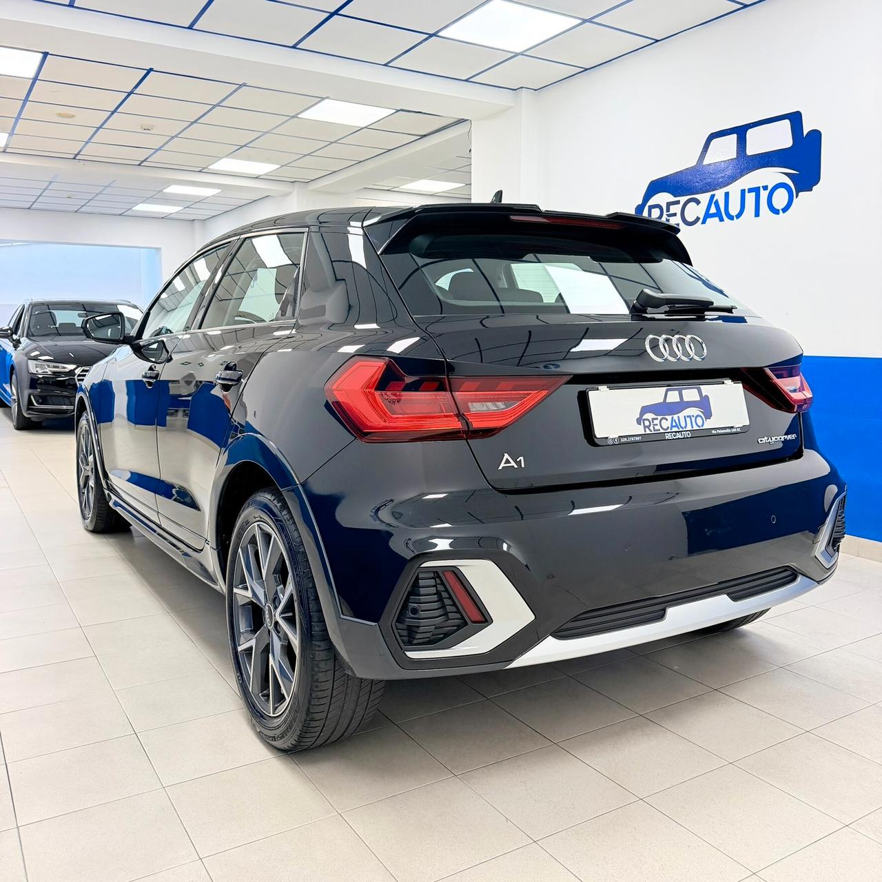 Audi A1 citycarver 30 TFSI S tronic Identity Contrast
