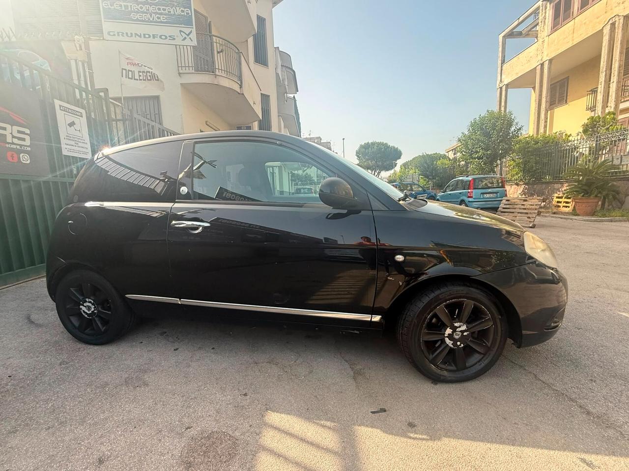 Lancia Ypsilon 1.4 Elle Ecochic GPL