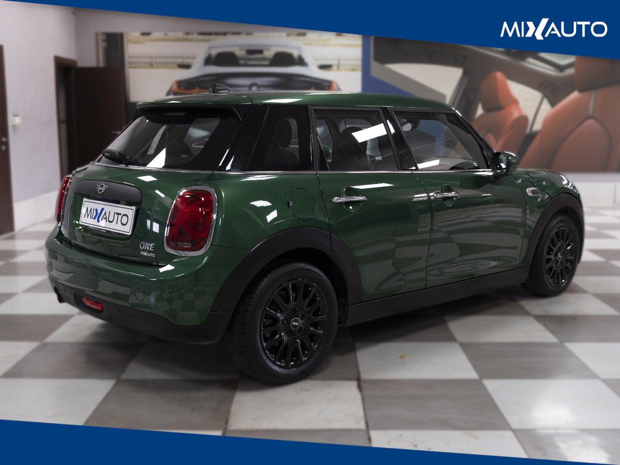 MINI One 1.5 5 Porte 75CV