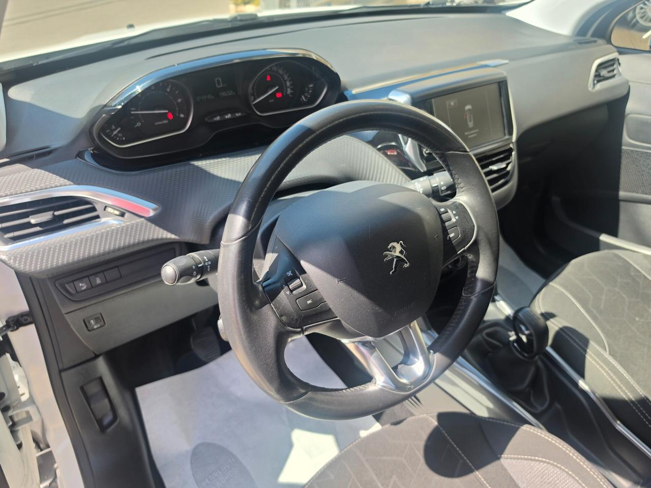 Peugeot 2008 BlueHDi 100 Active