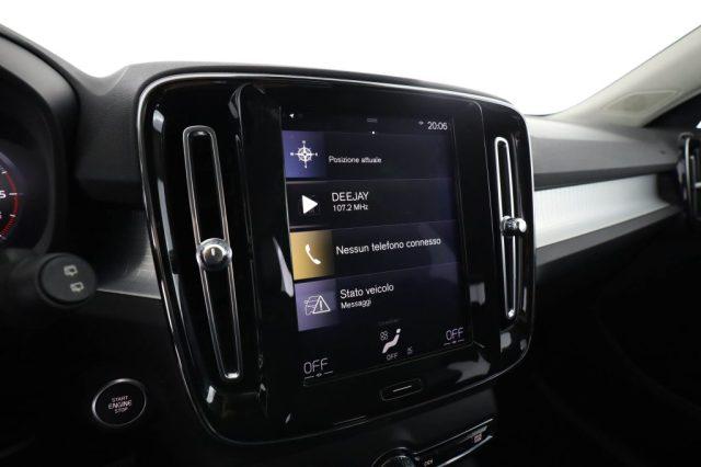 VOLVO XC40 XC40 D3 AWD Geartronic Momentum
