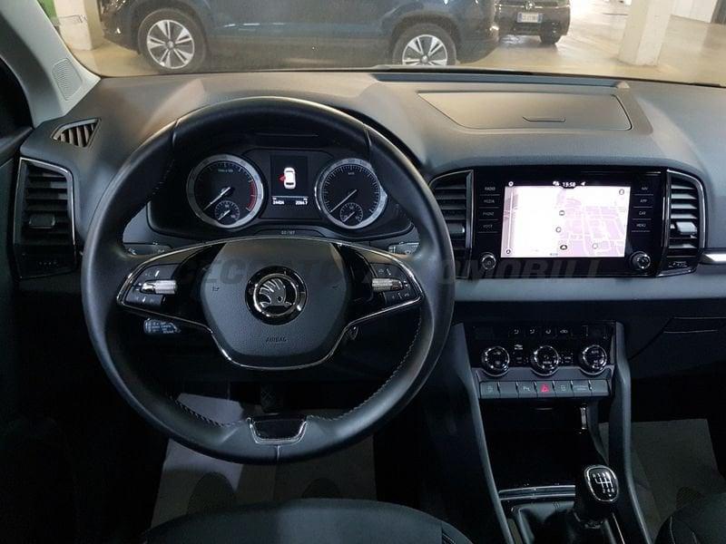 Skoda Karoq 2022 1.0 tsi Executive 110cv