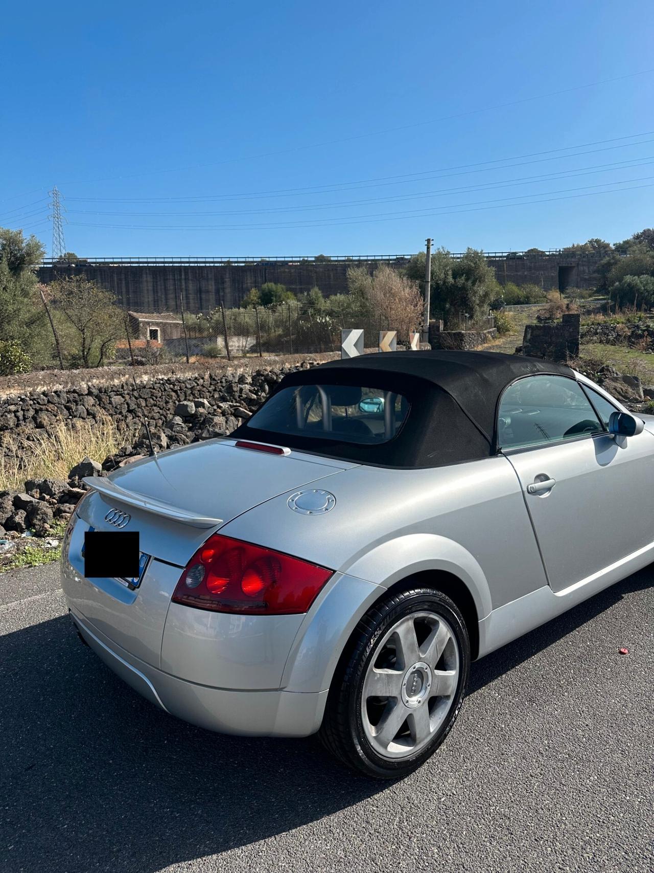 Audi TT Roadster 1.8T CABRIO COME NUOVA CHIAMA
