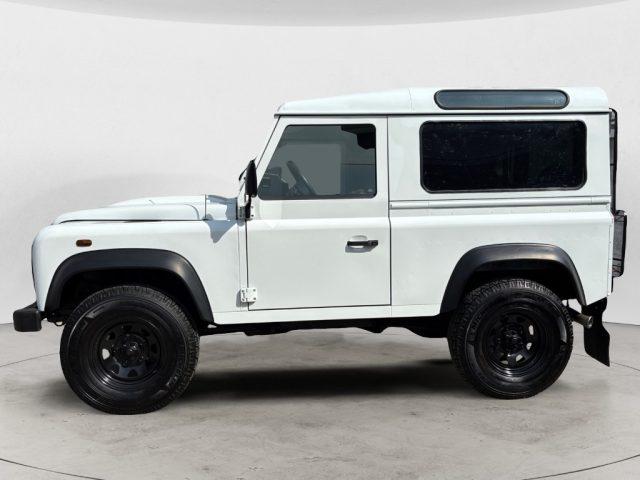 LAND ROVER Defender 90 2.2 TD4 Station Wagon N1