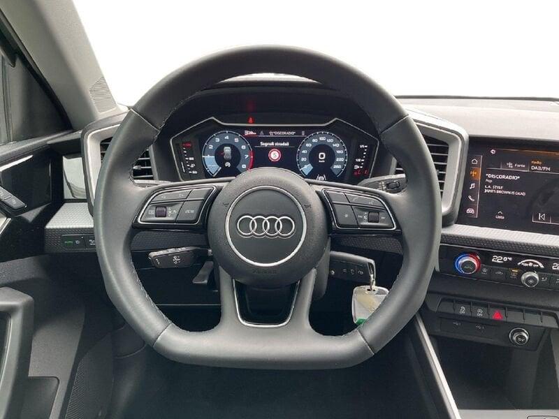 Audi A1 II 2019 Sportback Sportback 30 1.0 tfsi S Line Edition 116cv