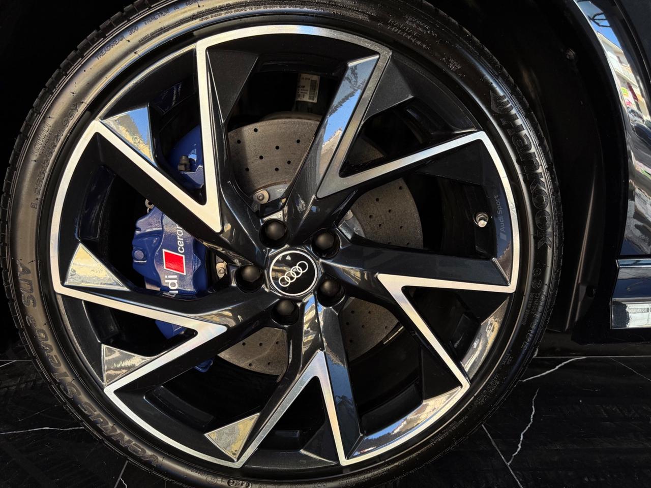 Audi RSQ3 SPB quattro CARBO CERAMICA