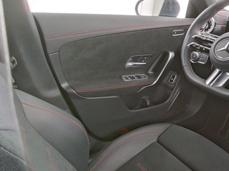 Mercedes-Benz CLA S.Brake CLA 200 Automatic Shooting Brake AMG Line Advanced Plus