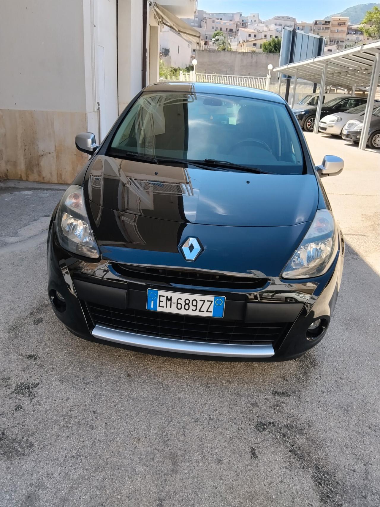 Renault Clio 1.2 16V 5 porte Dynamique