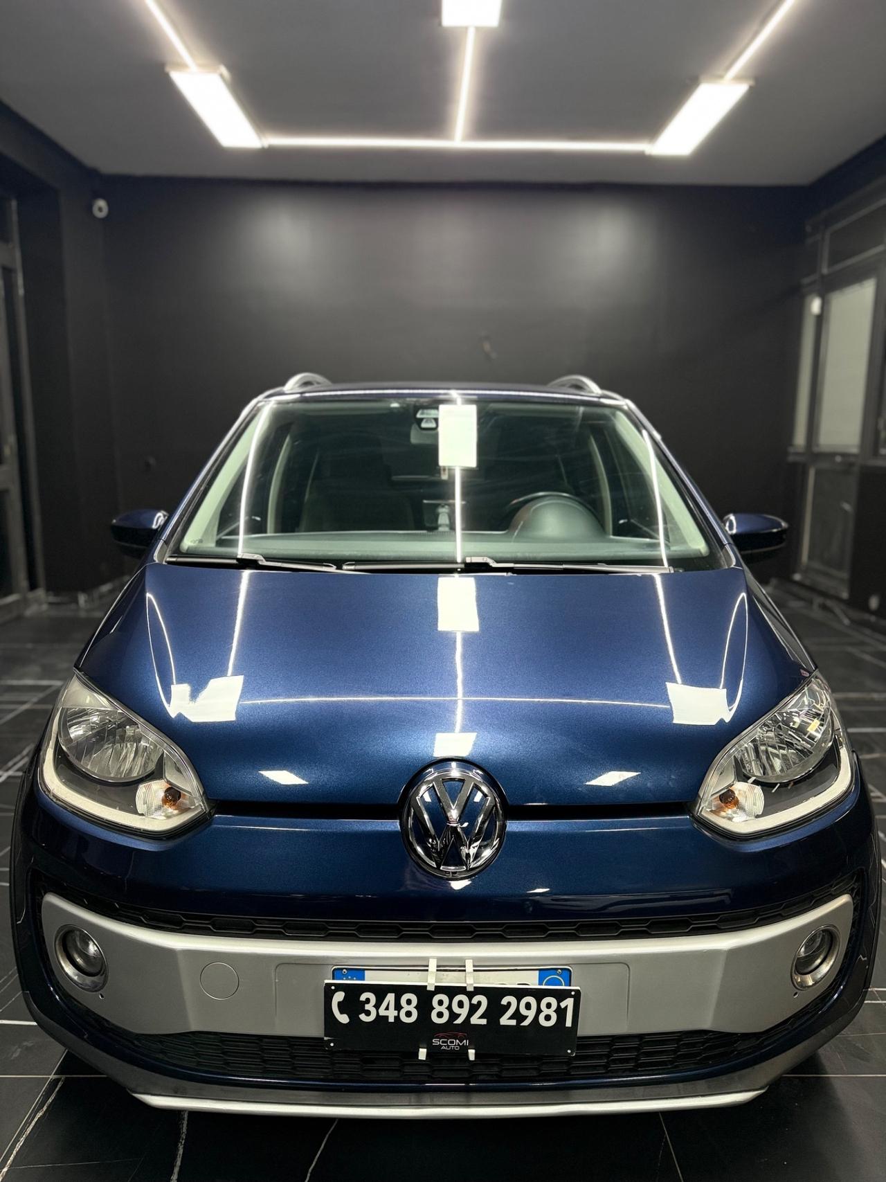 Volkswagen up! 1.0 75 CV 5p. cross ASG