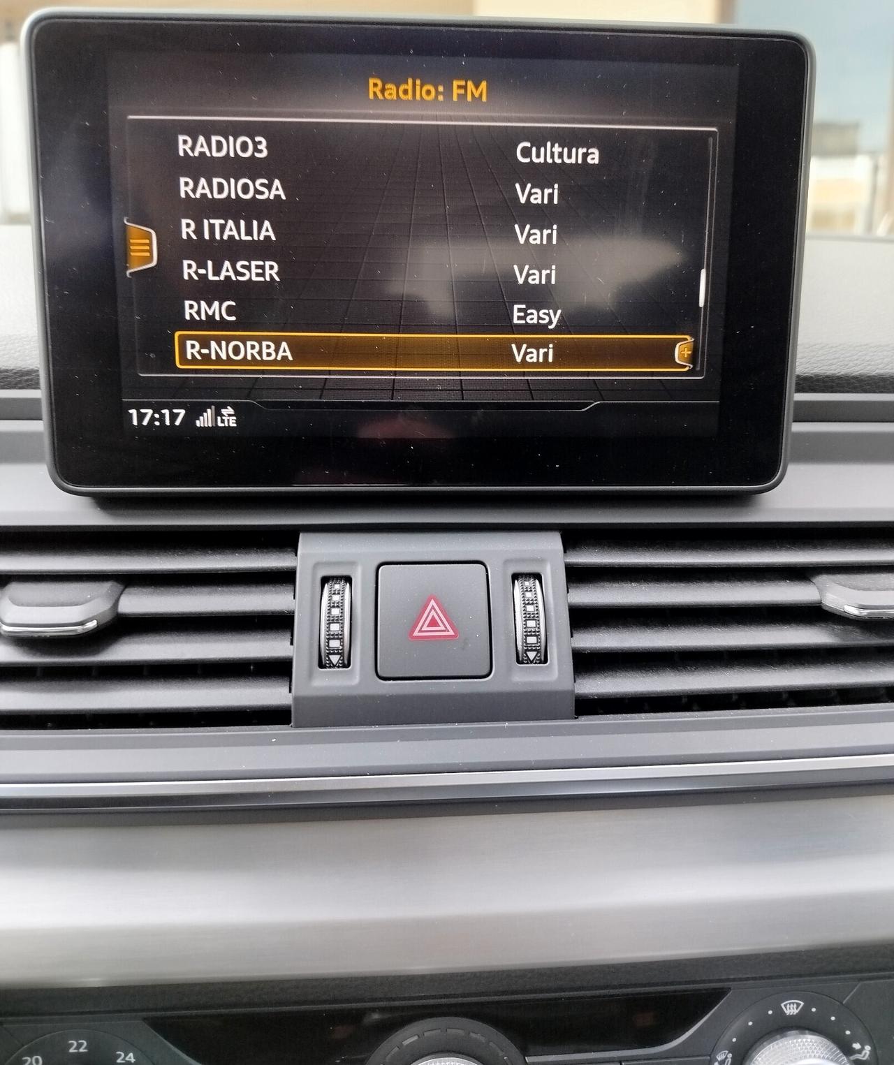 Audi Q5 2.0 TDI quattro S tronic line
