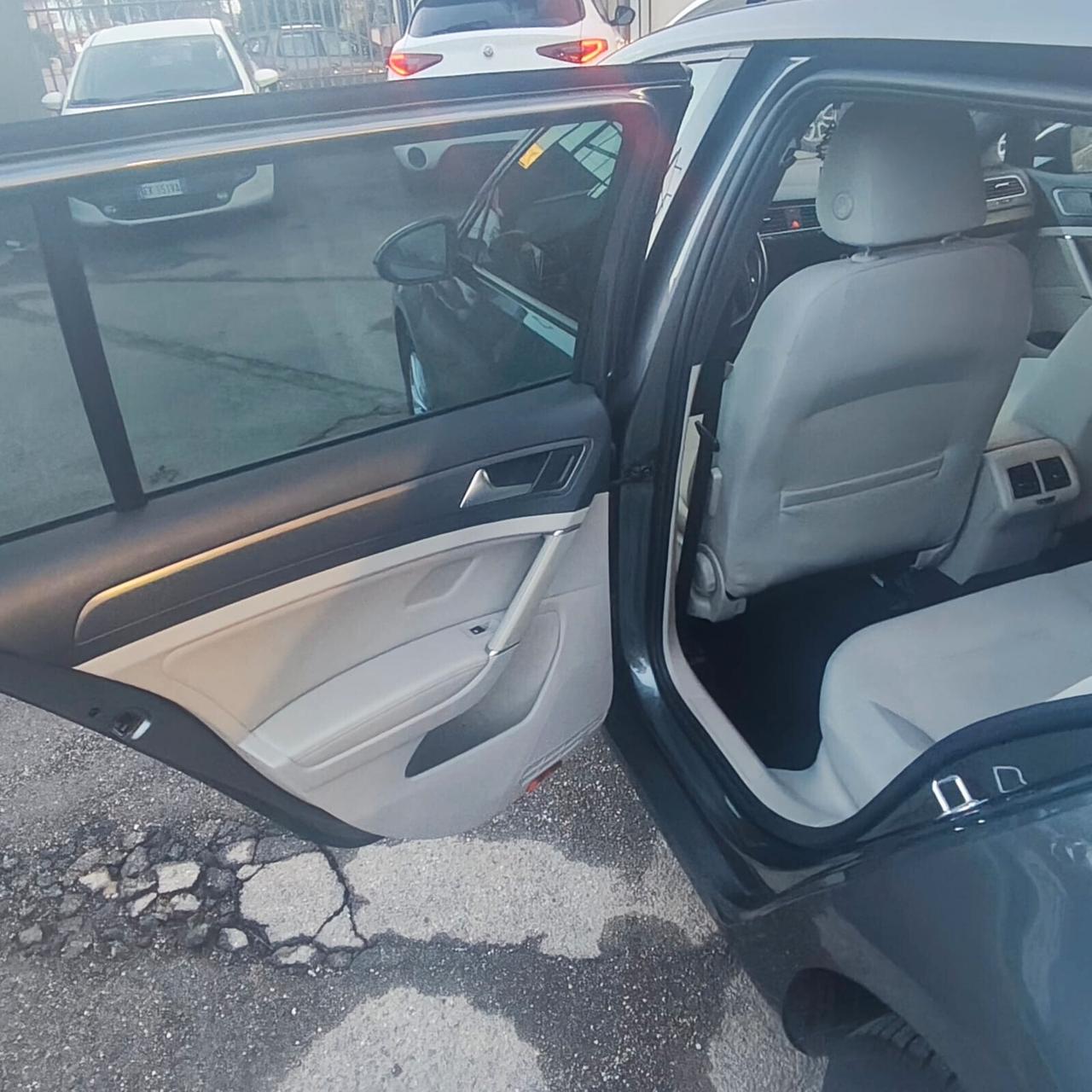 Volkswagen Golf 1.6 TDI