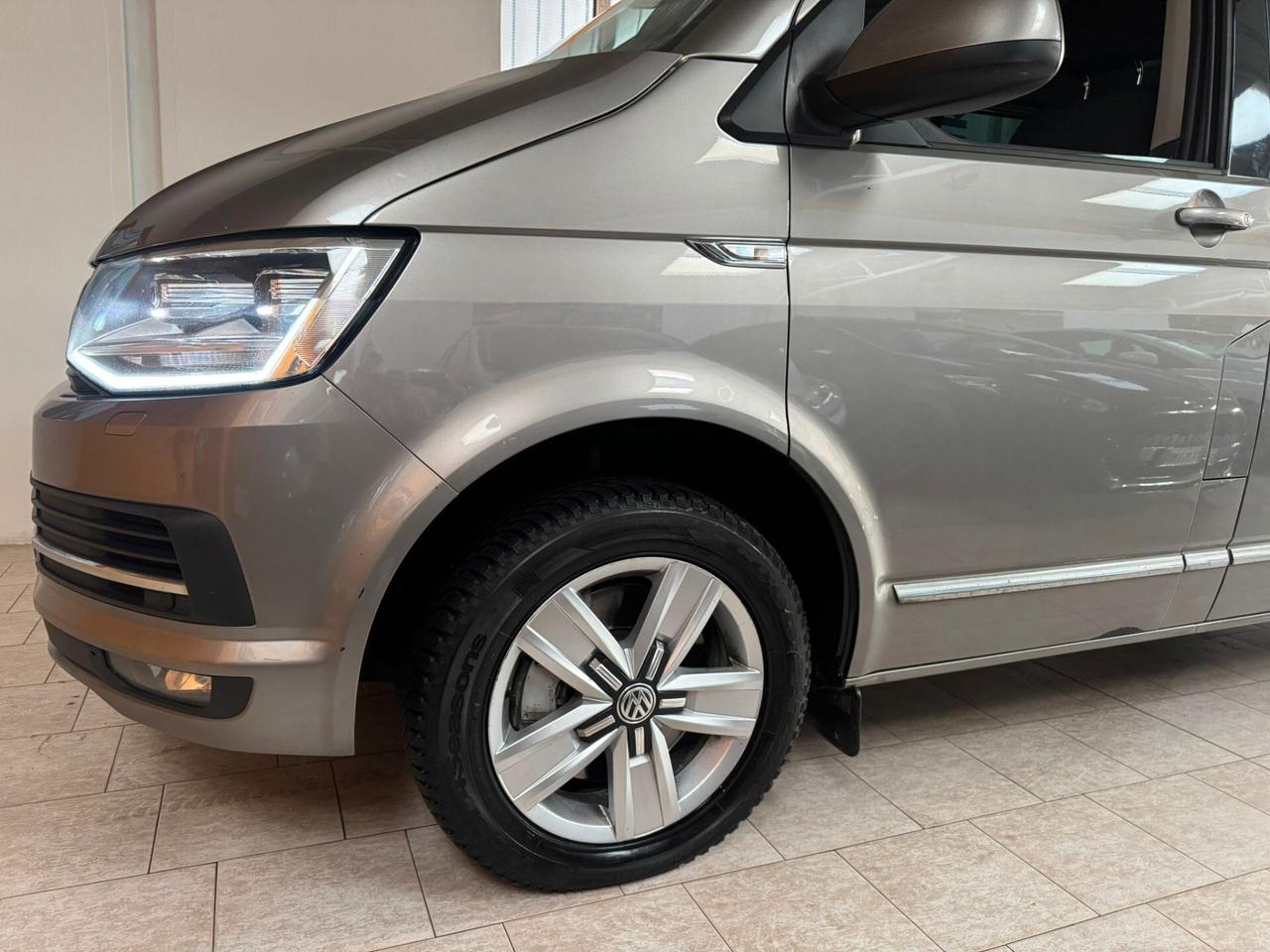 Volkswagen Caravelle 2.0 TDI 204CV 4 Motion