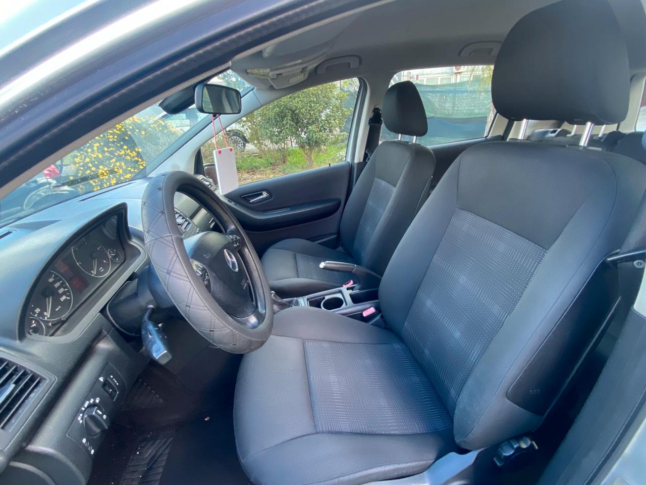 Mercedes-benz A 160 CDI BlueEFFICIENCY