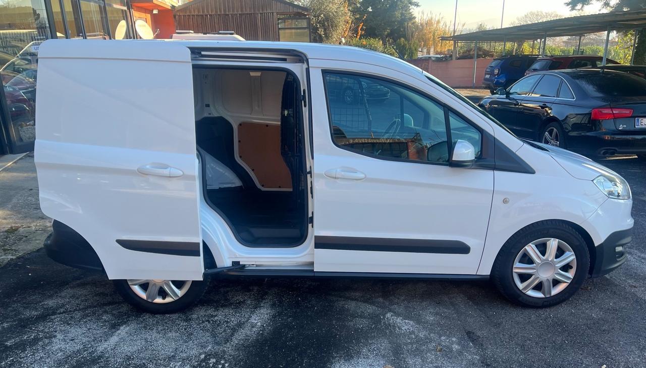 Ford Transit Courier 1.5 TDCI 75 CV-solo km 81000-