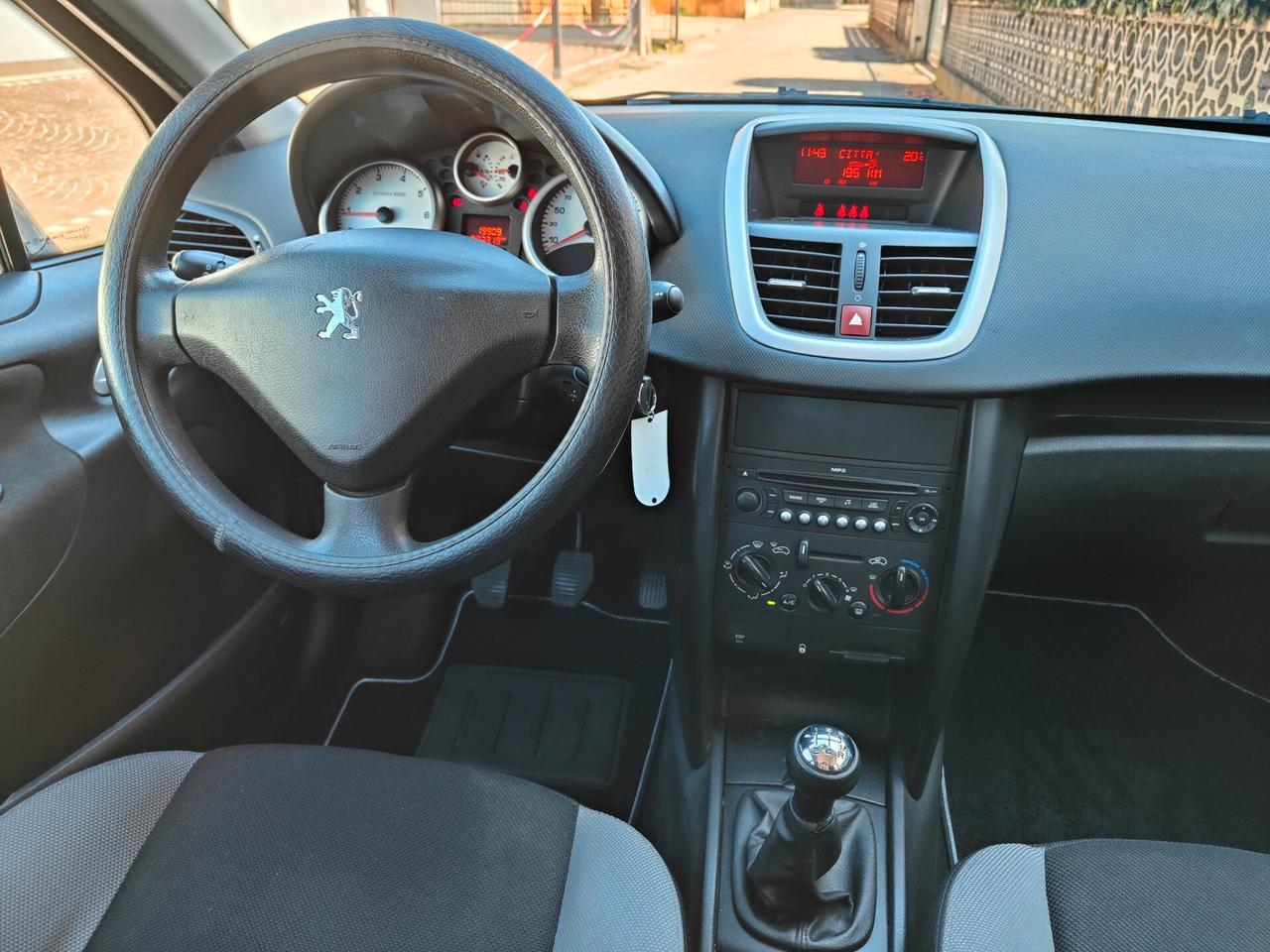 Peugeot 207 1.4 VTi 95CV 5p. X Line