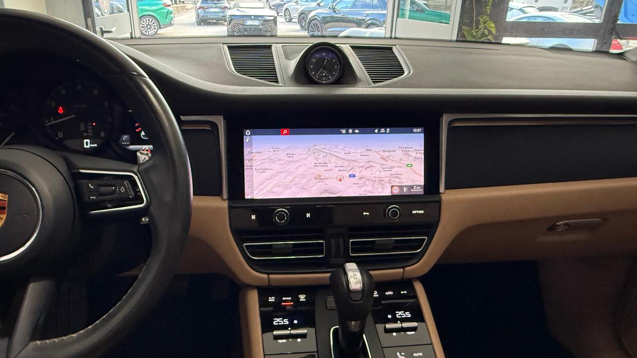 Porsche Macan 2.0 RESTYLING TETTO