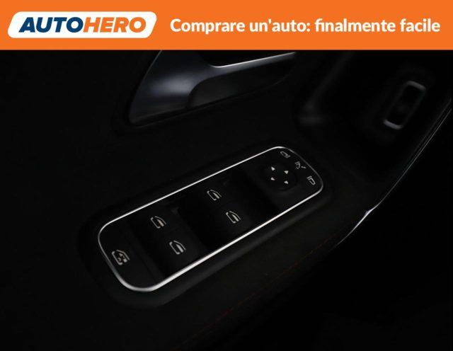 MERCEDES-BENZ CLA 200 Automatic Premium