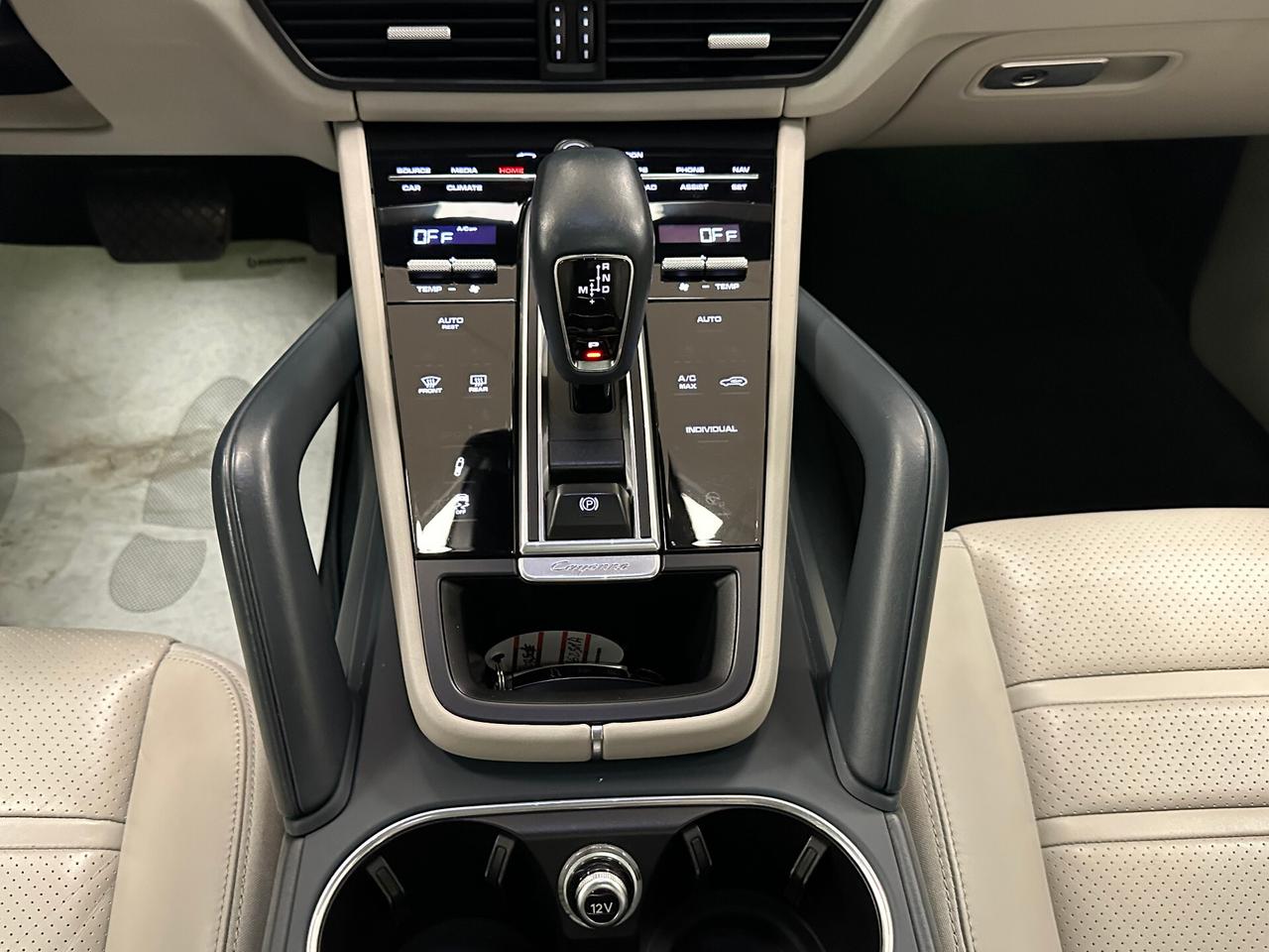 Porsche Cayenne Coupé 3.0 V6 E-Hybrid - 2023
