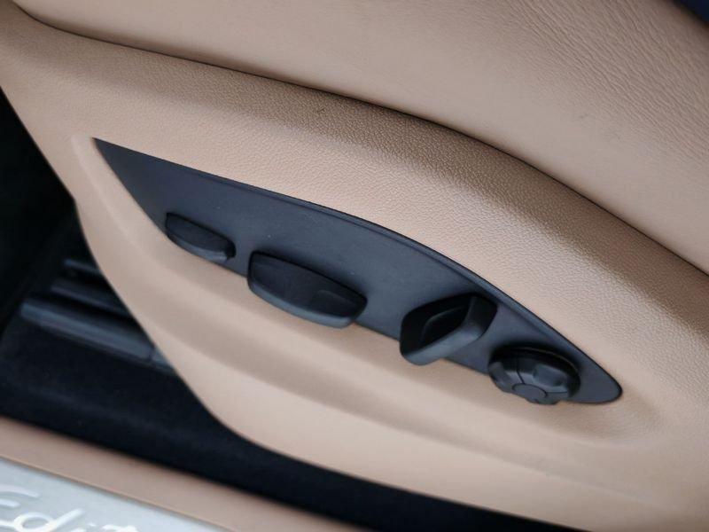 Porsche Cayenne Cayenne 3.0 V6 E-Hybrid Platinum Edition