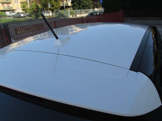 KIA Stonic 1.6 CRDi 110cv Urban -BiColor-Ok NEOPAT.- EURO 6/B