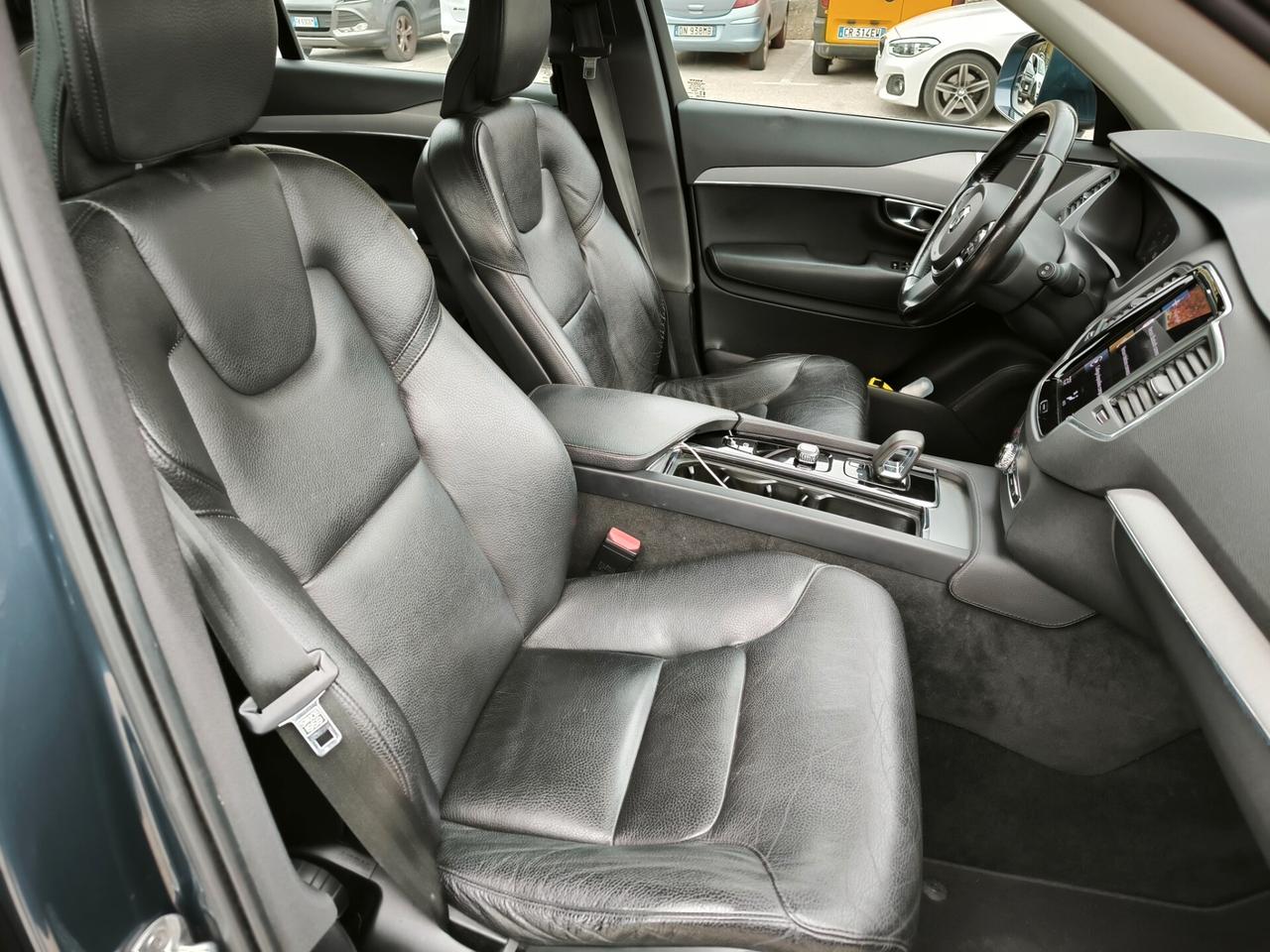 Volvo XC 90 B5 (d) AWD automatico 7 posti Ultimate Bright