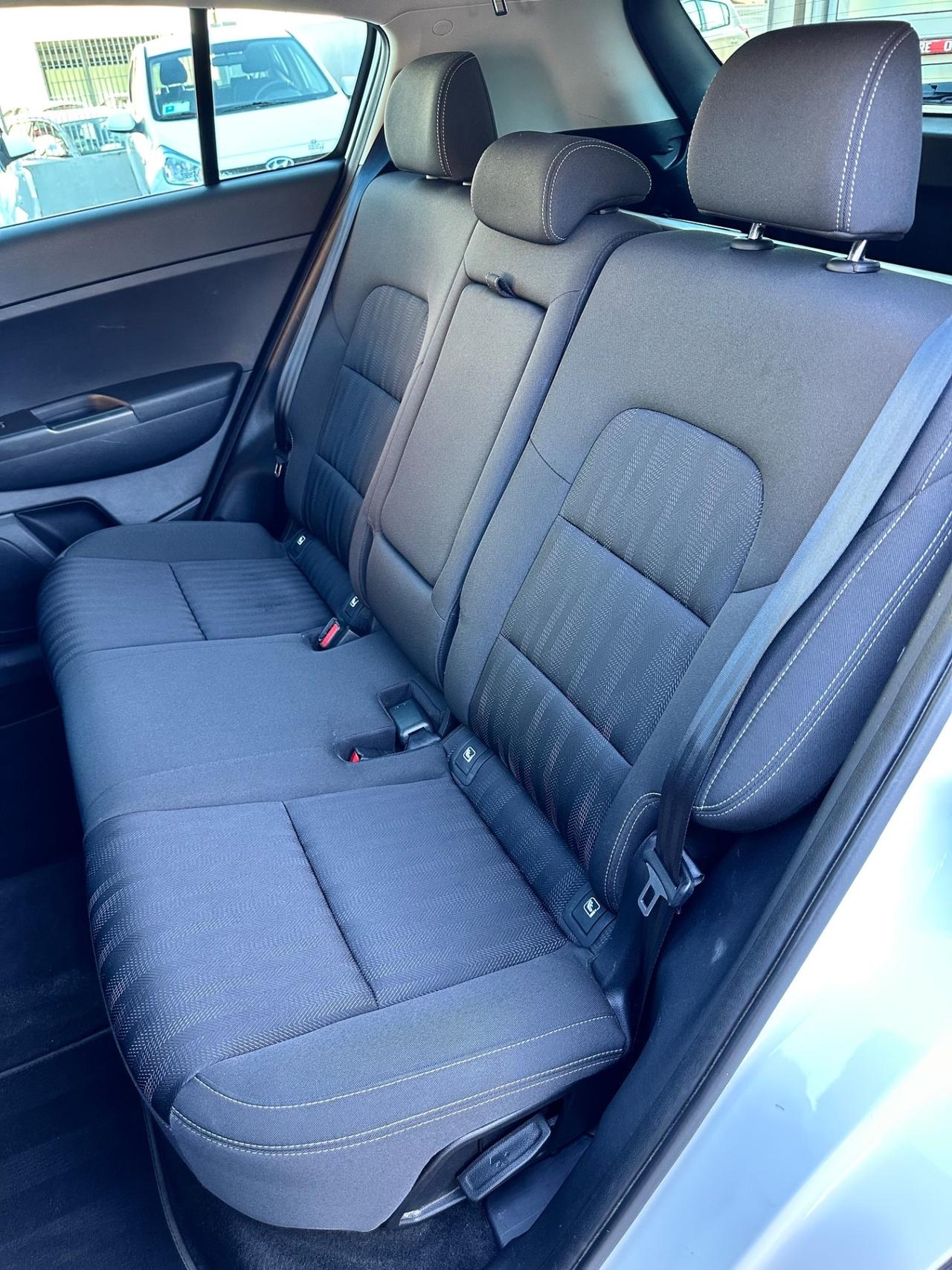 Kia Sportage 1.7CRDI 116Cv 2WD - Gancio Traino
