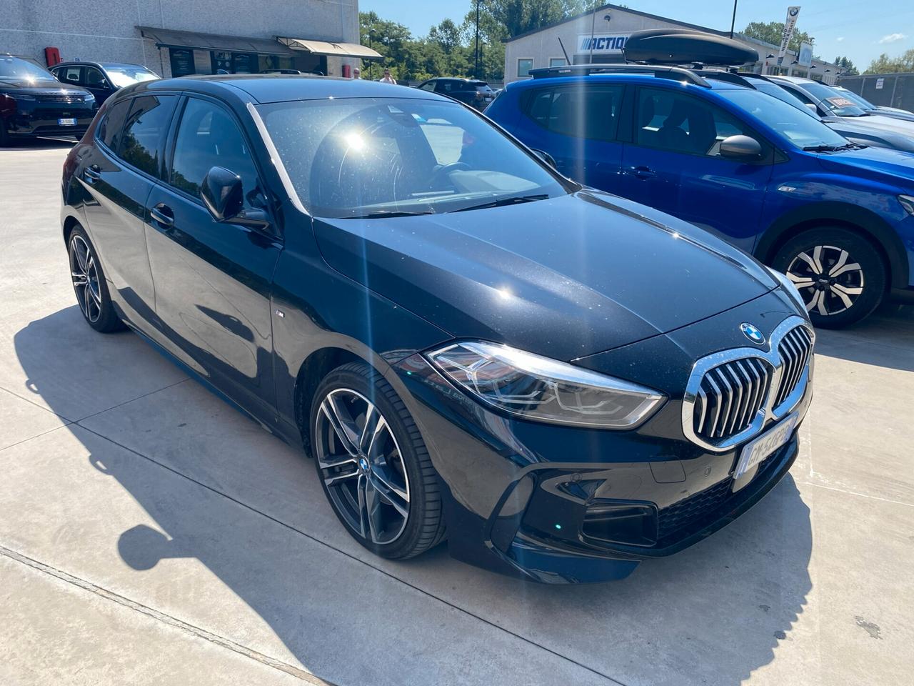 Bmw 116 116d 5p. Msport