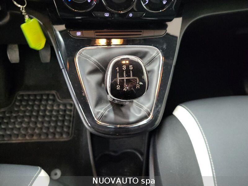 Lancia Ypsilon Ypsilon 0.9 TwinAir 85 CV 5 porte Metano Ecochic Elefantino