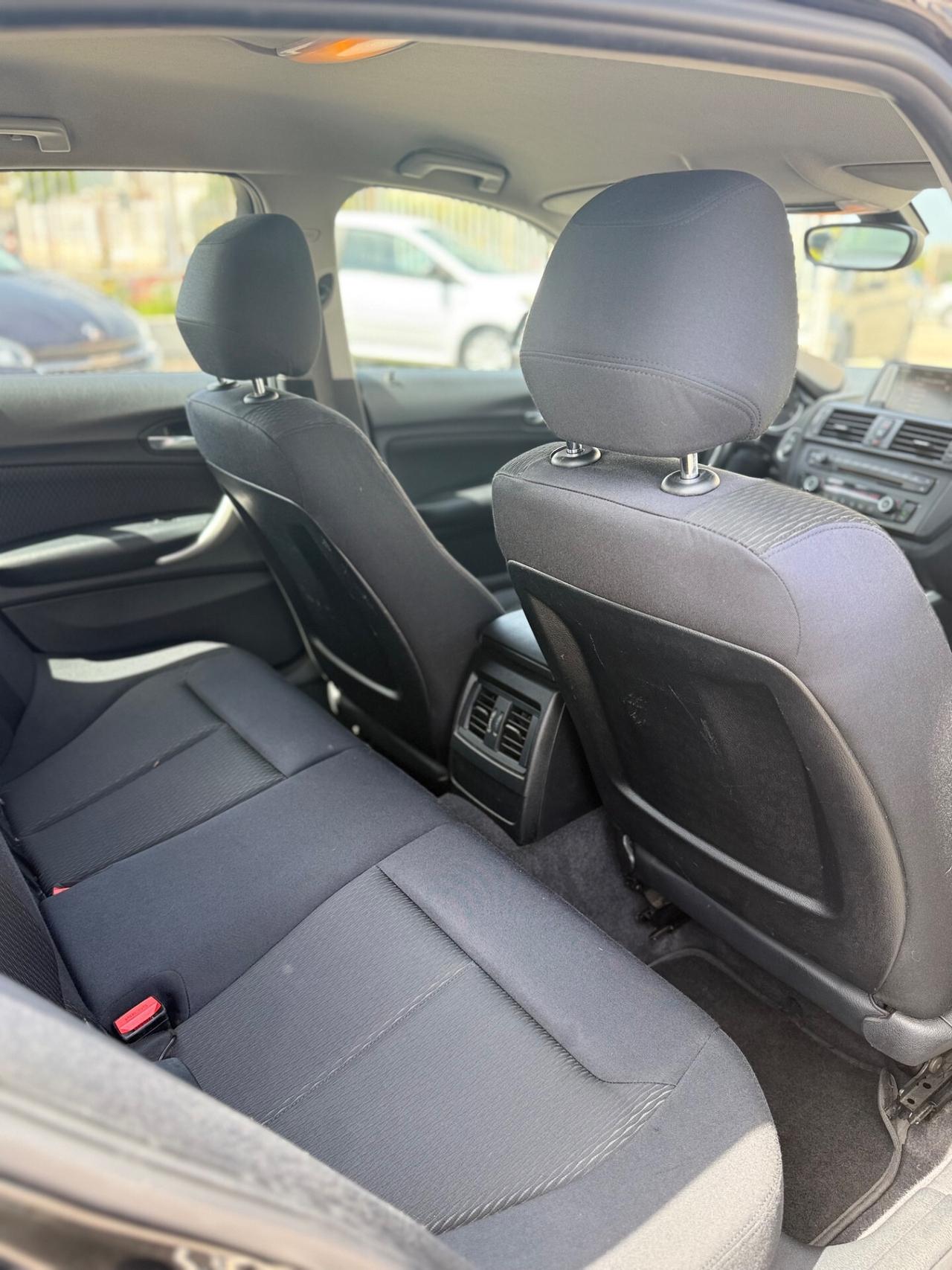 Bmw 116 116d 5p. Efficient Dynamics Urban