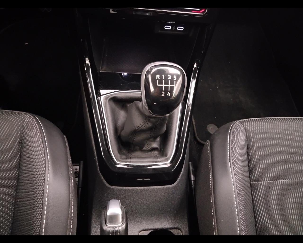 VOLKSWAGEN T-Cross 2019 - T-Cross 1.0 tsi Advanced 110cv