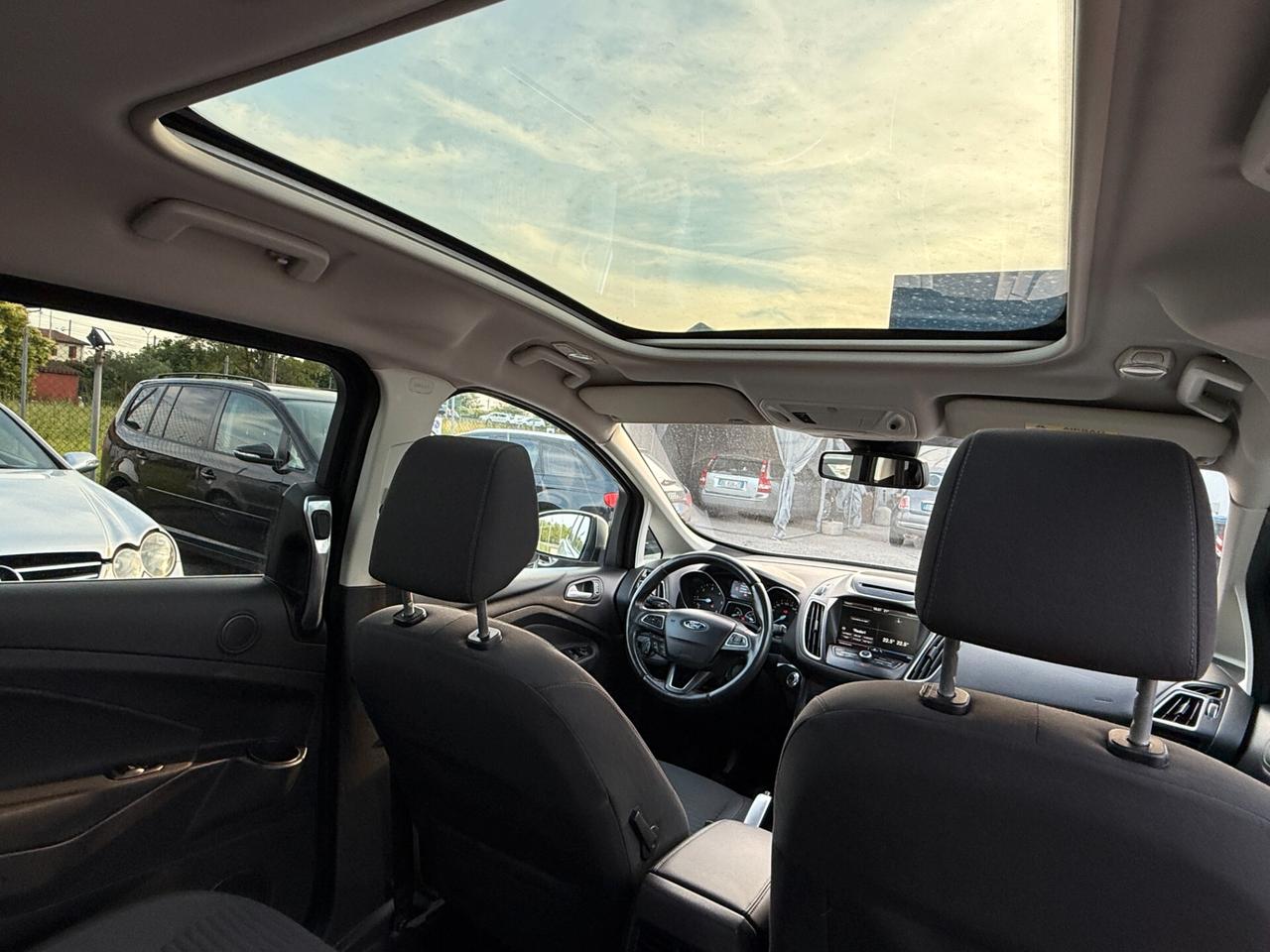 Ford C-Max Grand C-Max 1.5 TDCi Km109.300!!!
