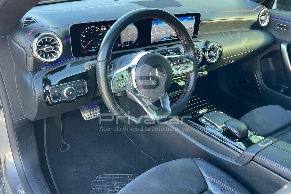 MERCEDES CLA 200 d Automatic Premium